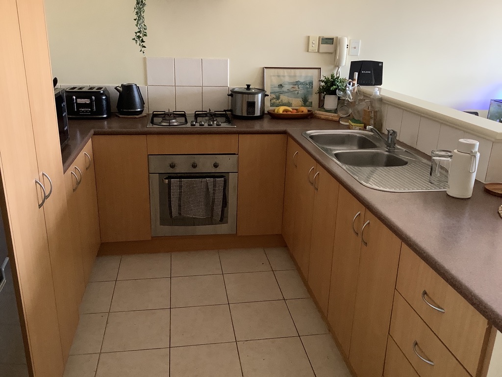 20241108112055.122.Kitchen